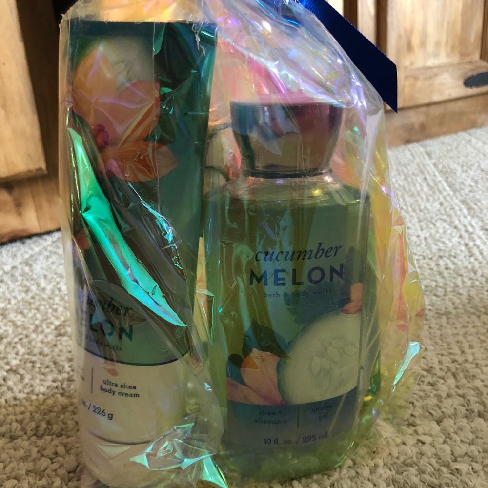 Bath and bodyworks set